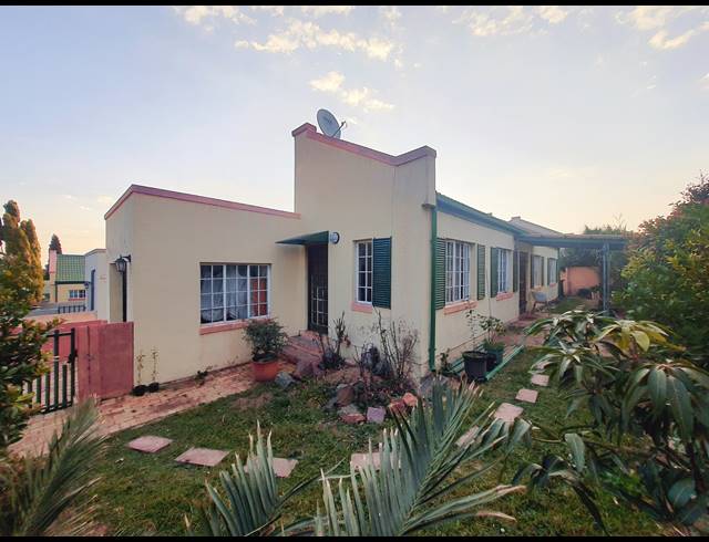 3 BEDROOM CLUSTER FOR SALE IN HALFWAY GARDENS